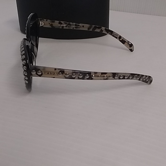 Prada woman sunglasses SPR 31QS cat eye - Picture 4 of 8